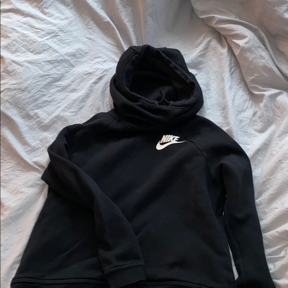 Nikes sweatshirt